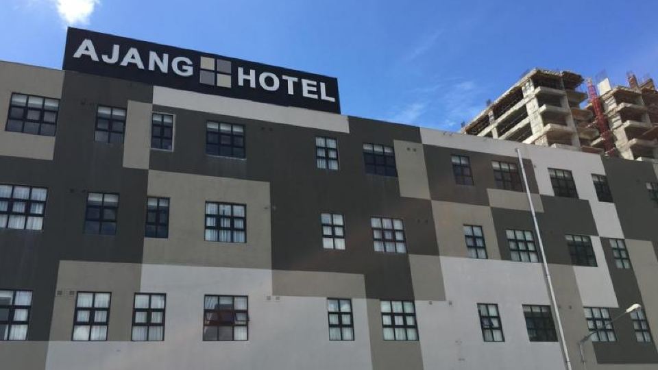 Ajang Hotel
