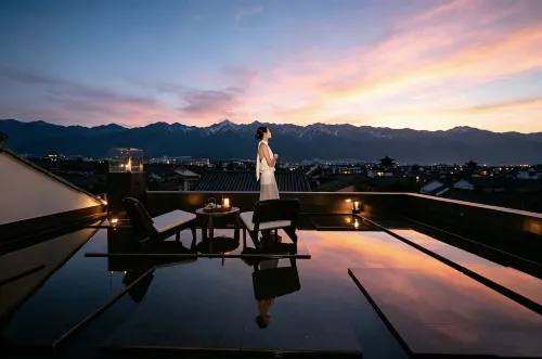 Sanqiu · Fleur Hidden Retreat (Dali Ancient City Renmin Road) - 2 Yıldız