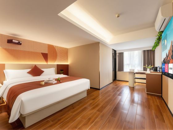 Lanlin Hotel (Yongqingfang Branch), Shangxiajiu Pedestrian Street, Guangzhou