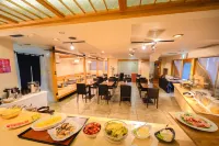 Hirosaki Plaza Hotel - parcheggio