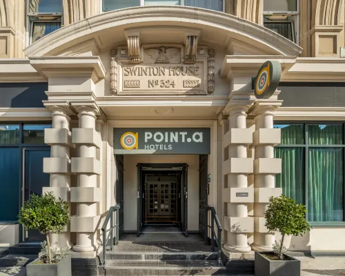 Point A Hotel London Kings Cross – St Pancras Các khách sạn gần Nhà hát The Old Vic
