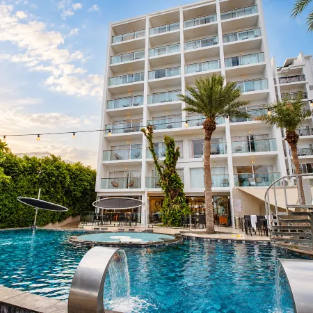 Worita Cove Hotel