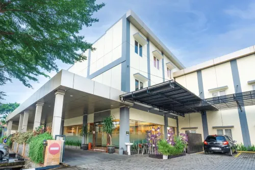Puri Indah Hotel Subak - servizio colazione