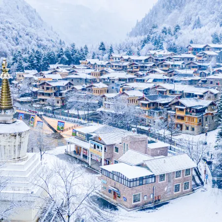 Yang Yuhade China's most beautiful Tibetan village