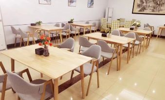 GreenTree Express Hotel (Jurong Station)