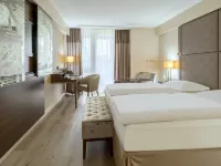 Pullman Munich Отели рядом с достопримечательностью «Швабинг»