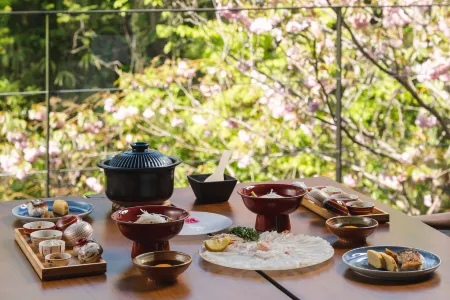 WEAZER NISHI-IZU Отели рядом с достопримечательностью «Тои Золотая шахта»