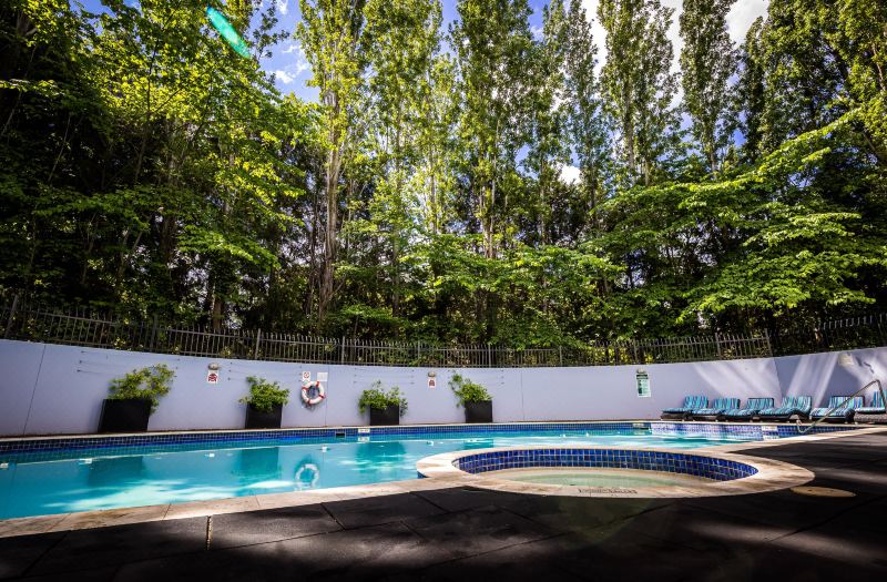 Crowne Plaza Canberra by IHG photo 2