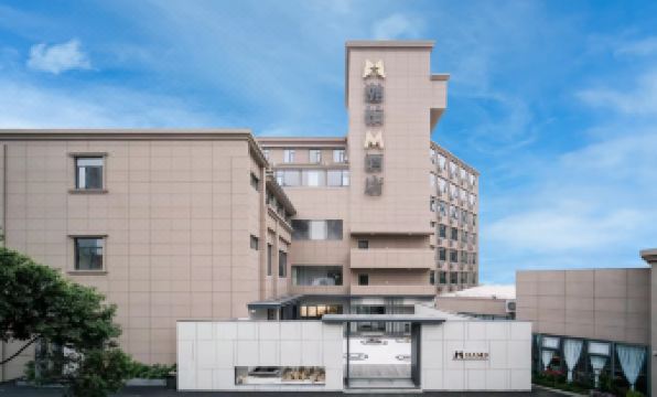 Yubai Hotel (Chengdu Chunxi Road Tianfu square)