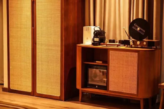 Great Love · Seasonless Ranch (Shenmu Lei)