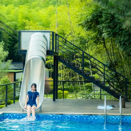 Anji Fanyin · Hillside Wilderness Luxury Private Hot Spring Mountain Stream Holiday Villa