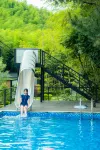 Anji Fanyin · Hillside Wilderness Luxury Private Hot Spring Mountain Stream Holiday Villa - románticos