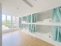 Jianzhi Erqi Youth Hostel (Hangzhou Wulin Square Baoshanqiao Metro Station Branch)