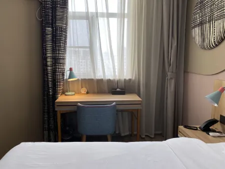 Homeinn · neo (Xuzhou Feng County Zhongyang Avenue)