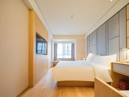 Ji Hotel (Chengdu East Railway Station)