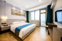 Begonia Hotel