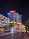 City Heart Pearl Light Luxury Homestay (Yanji Yanbian University Department Store)