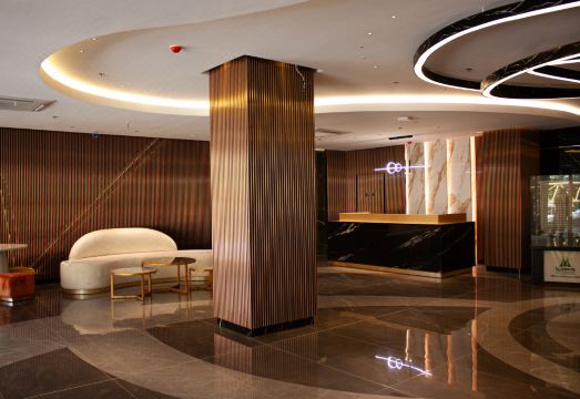 하얏트 스카이 타워 외관