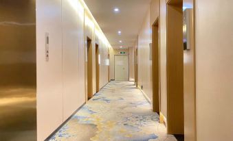 Chuntian Business Hotel (Huangshi Shengyang Port)