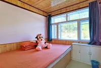 Xuegu Xiaoyun Farmhouse (Xuegu Scenic Area Branch)