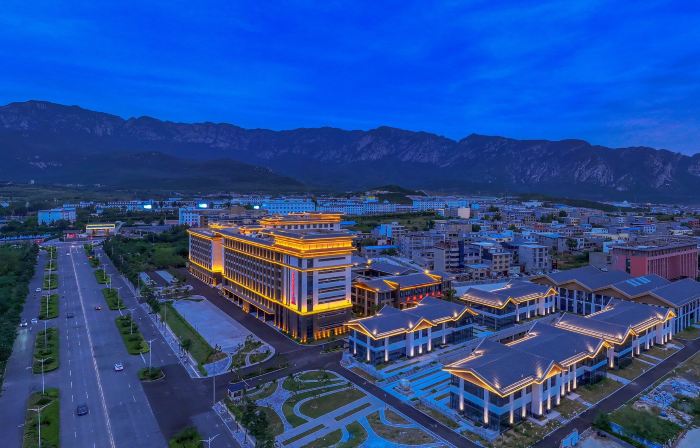 Dengfeng Zhongzhou Intermega Shaolin Hotel