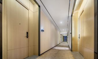 NP Light Luxury E-sports Hotel (Dali Neighborhood Plaza)