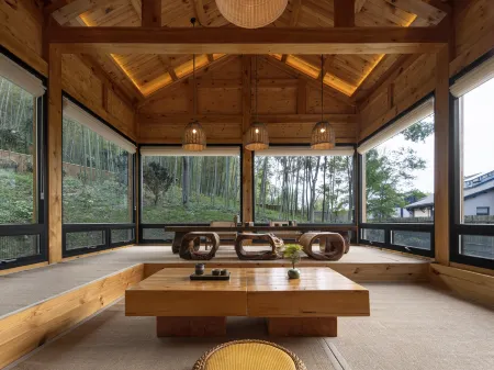 INTO Hotel Chibi Отели в г. Чиби