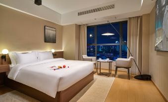 Yuanqi Qingshe Resort Hotel (Tianmen Mountain National Forest Park Cableway Station Branch)