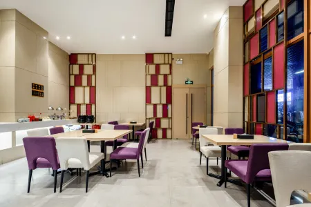 Vienna Classic Hotel (Guangzhou Conghua Country Garden Hedao Park) Отели рядом с достопримечательностью «Hedao Park （South Gate）»