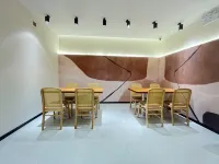 Yuexi Midu Light Luxury Hotel Hotel a Yuexi