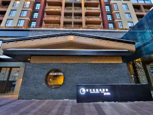 北大湖百萬石温泉酒店