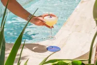 Kimpton MARGOT SYDNEY by IHG - Rooftop Pools