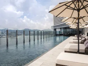Hyatt Centric Victoria Harbour Hong Kong