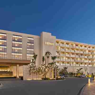 Hilton Cancun, an All-Inclusive Resort Hotel Exterior