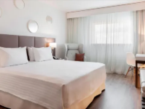 AC Hotel Paris le Bourget Airport Hôtels à : Le Bourget