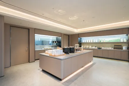 JI Hotel (Nantong West Railway Station Avenue) Отели рядом с достопримечательностью «Beishi Scenic Area»