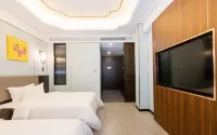 Liuyang Biyuntian Grand Hotel - balcony