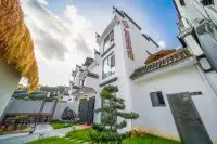 Yuepeng Joy House Inn  (Wuyuan high-speed railway station)