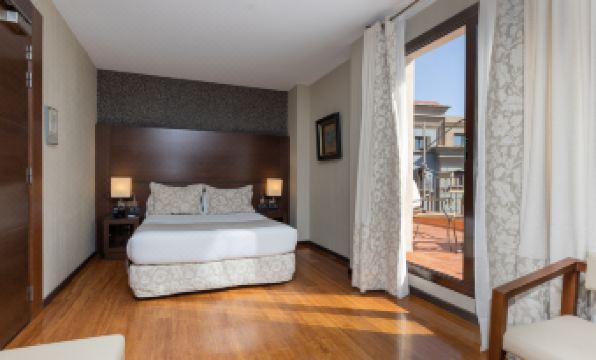 Barcelona Hotel Colonial