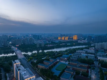 Ginza Hemei Hotel (Liaocheng University Branch) Отели рядом с достопримечательностью «Liaocheng Gymnasium»