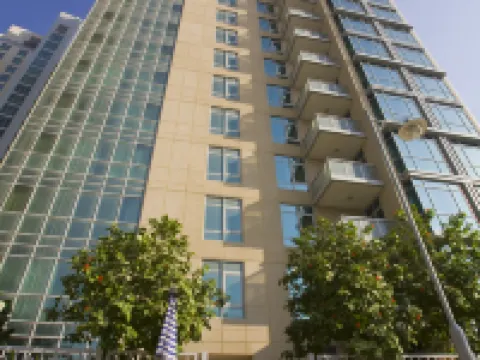 Ramada by Wyndham Downtown Dubai Hôtels à proximité de : Burj Khalifa