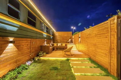 Shifang Yunxuan Railway Hotel Hotels in Shiping