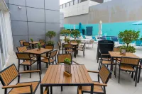 Premier Inn Abu Dhabi Capital Centre - Bữa sáng