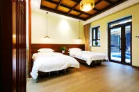 Zhiyitang Homestay - Tekes County Hotels in Tekes