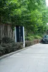 Upper floor hotel Hotels near Yueliangquan Park