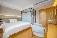 Yueya Fengjing Hotel (Shangrao Wuyuan Cultural Square Landscape Bridge) - بار
