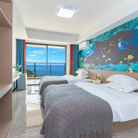 Yuhai Bay International Apartment (Hailing Island Dajiao Bay Maritime Silk Road Tourist Area Store)