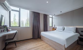 Qixi Hotel