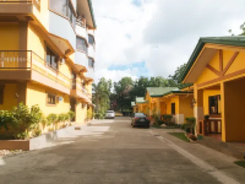 RedDoorz @ Farm Side Hotel Laoag City Hoteles en Laoag