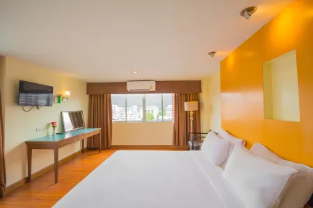 MayFlower Grande Hotel Nimmanhemin